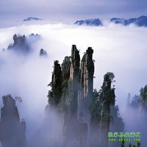 暑期夏令營湘西精華旅游線路：長沙、韶山、張家界、鳳凰純玩8日游